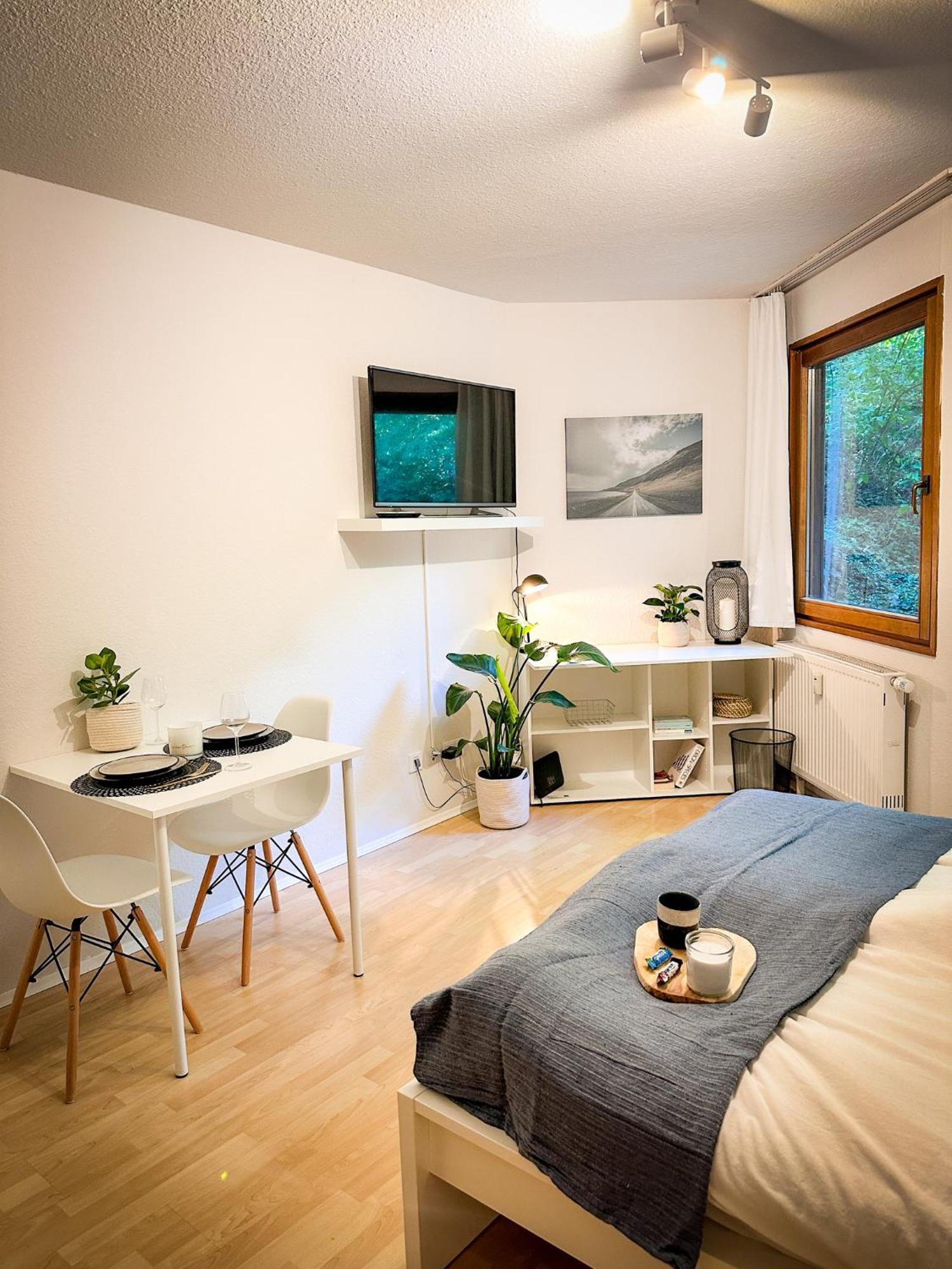 Schoenes Apartment Mit Terrasse Würzburg Exterior foto